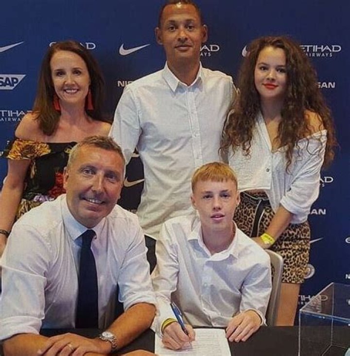 Who Is Cole Palmer’s Father? Parents And Girlfriend Details Of The 19-Year-Old Man City Footballer