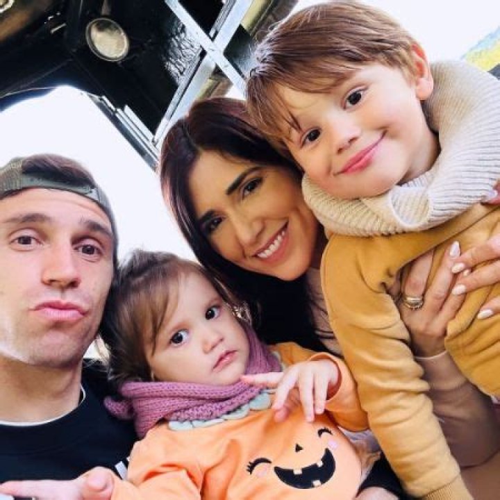 Who Is Emiliano Martinez Brother Alejandro Martinez? Family Ethnicity And Net Worth