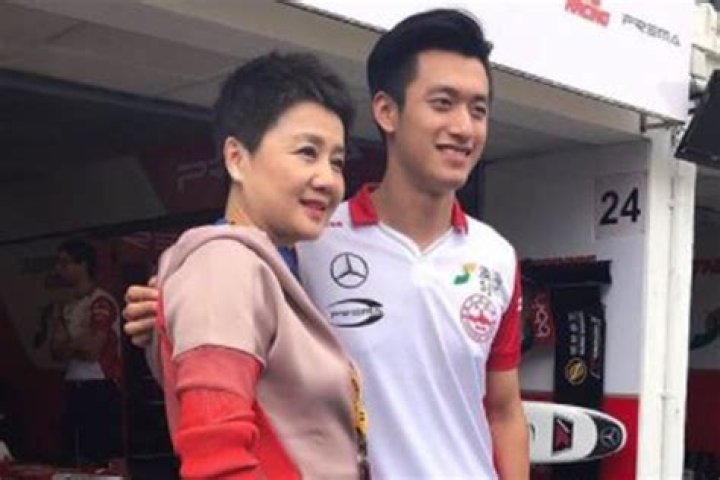 Who Is Guanyu Zhou Father? Parents And Family Net Worth Of The F1 Racing Driver