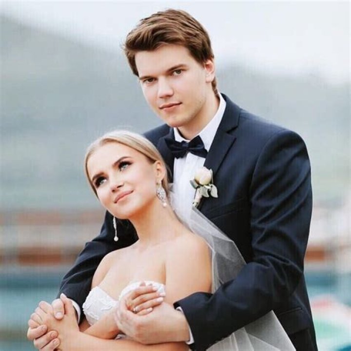 Who Is Ilya Samsonov Wife Mariya Samsonova? Parents & Family Life Explored