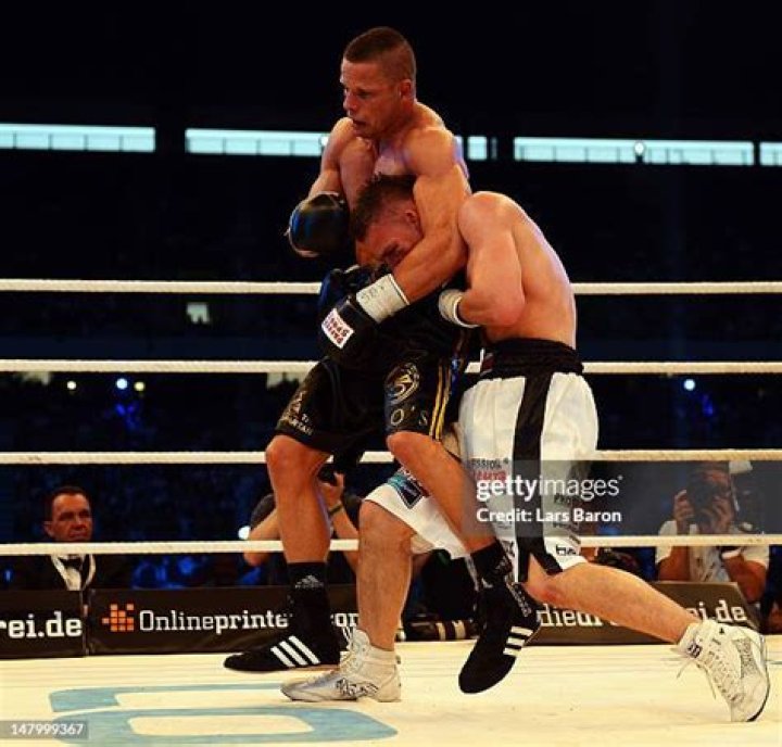 
Who Is Istvan Szili? Everything To Know About The Professional Boxer 