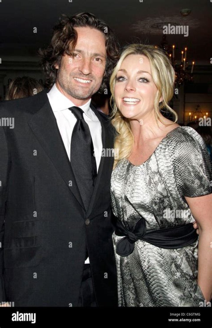 Who Is Jane Krakowski’s Husband, Robert Godley? Age Difference Explored