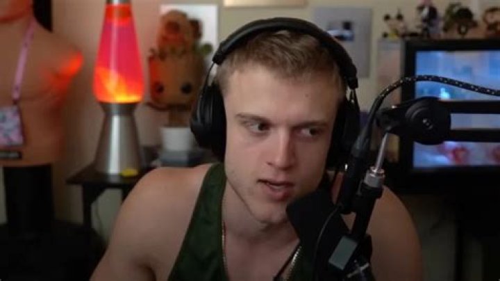 Who Is Joe Bartolozzi Girlfriend Brooke Armitage On TikTok? Everything To Know