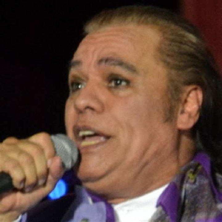 Who is Juan Gabriel? See Net-worth, Quote, Awards, Fact, Wiki