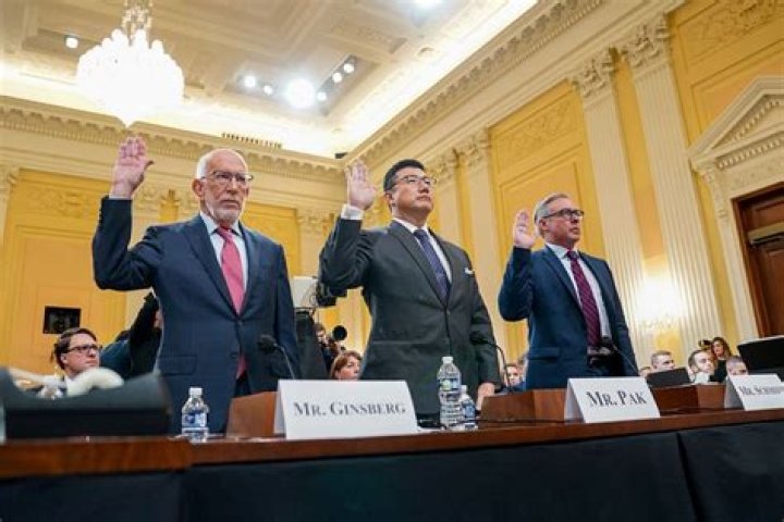 Who Is Khaya Himmelman? Meet The Fact Check Reporter On Twitter