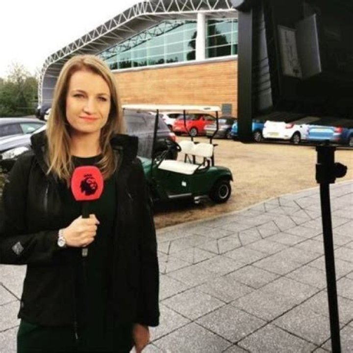 Who is Lynsey Hooper? Her Age, Wiki, Married, Husband, Salary, Height