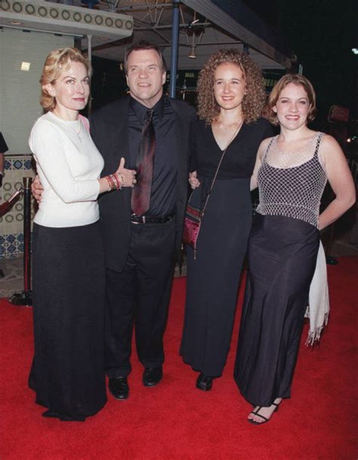 Who Is Michael Lee Aday aka Meatloaf Step Daughter Pearl Aday And Where Is Her Biological Father?