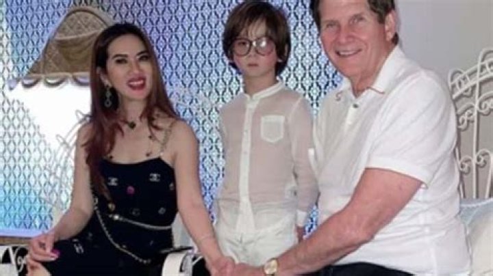 Who Is Mimi Morris? What We Know About Her Net Worth And Husband