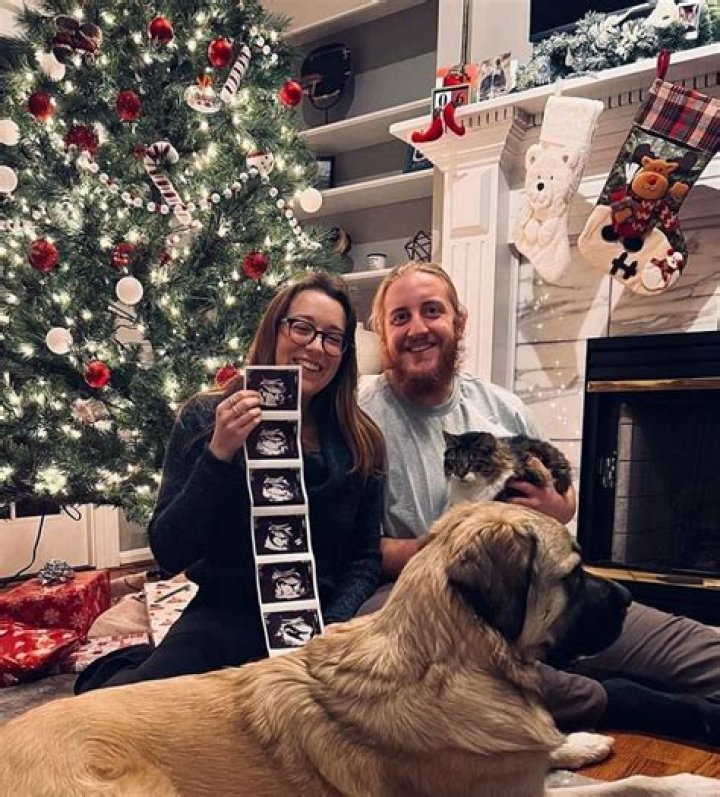 Who Is NFL Alex Cappa Wife And Is He Married? His Net Worth And Family Ethnicity Details