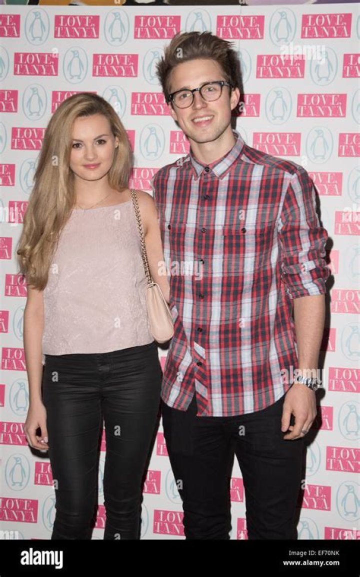 Who Is Niomi Smart New Boyfriend? Know Niomi Smart Boyfriends, Age, and More