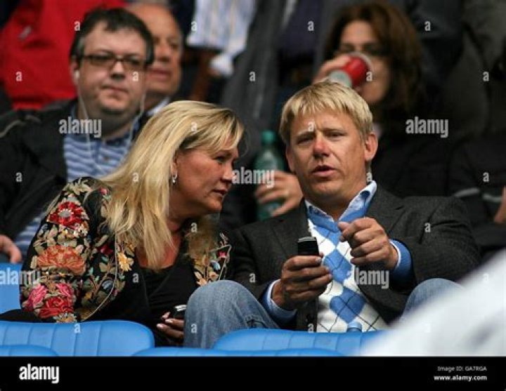 Who Is Peter Schmeichel Ex Wife Bente Schmeichel: Where Is She Now? Everything To Know