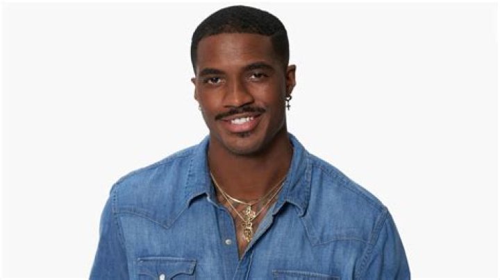 Who Is PJ Henderson on Bachelorette? Age Wikipedia and Instagram