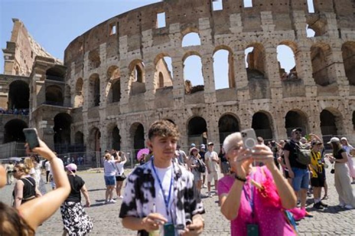 
Who is Roman Colosseum tourist Ivan Dimitrov? Search underway for man accused of defacing historic amphitheatre 