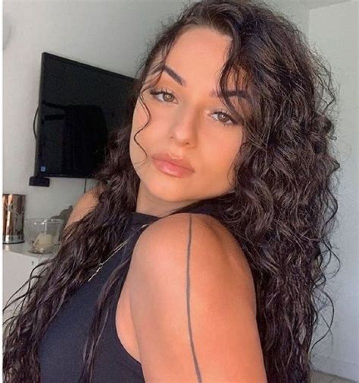 Who is Samantha Sammie Cimarelli From The Circle US? Her Instagram, Wiki, Age, and Birthday