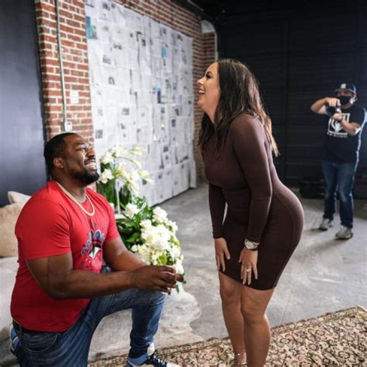 Who Is Shelby Harris’ Wife Stephanie?