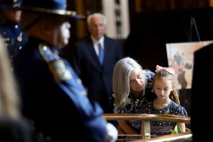 Who Is Victoria Edwards? Everything About Edwin Edwards Daughter