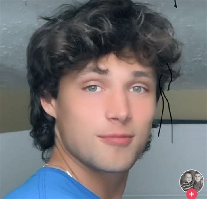 Who is William White On Tiktok? Age Girlfriend And More