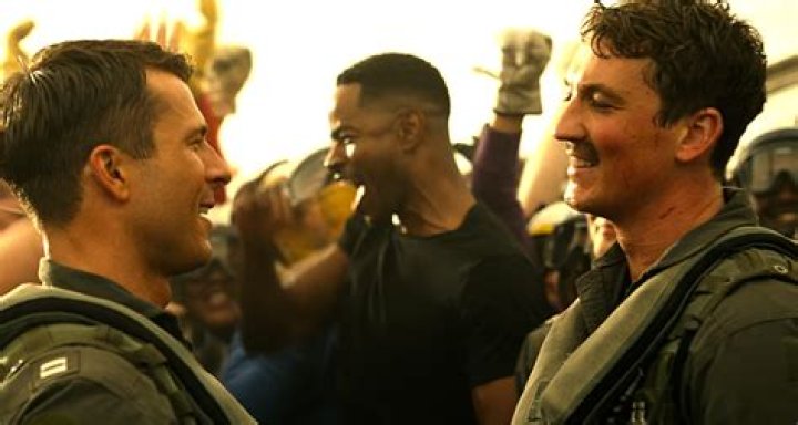 
Who is Zeeshan Aleem, MSNBC editor who condemned Top Gun: Maverick? 