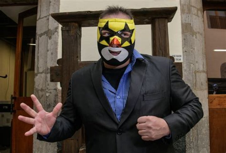 
Who was Super Muneco?, Famous wrestler passes away at 59 after being hospitalised. 