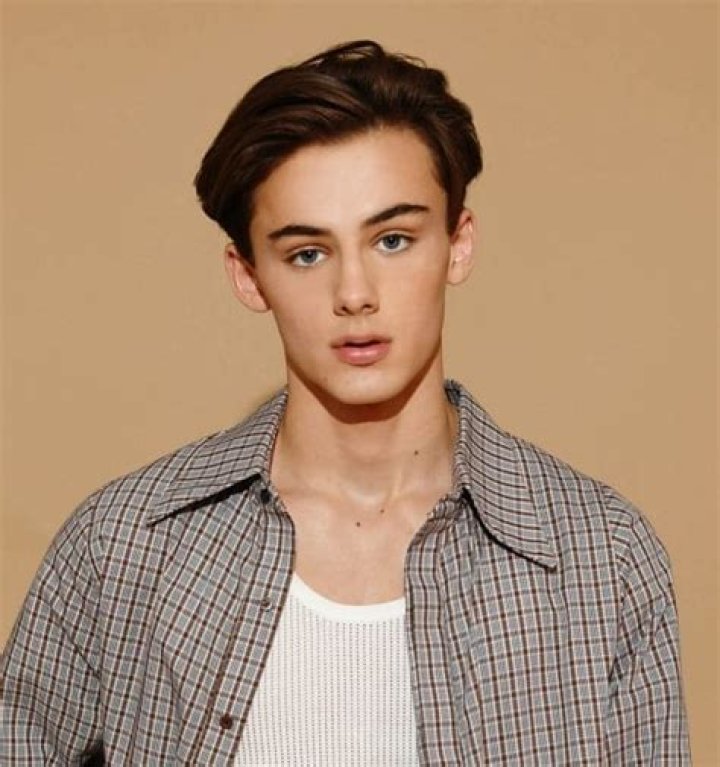 William Franklyn-Miller (Actor) Wiki, Biography, Age, Height, Weight, Girlfriend, Net Worth