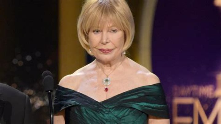 Yes, Loretta Swit From MASH Is Still Alive – People Wonder What Happened To Her