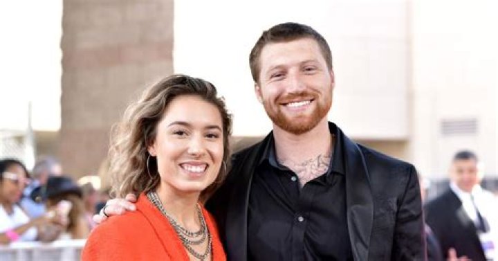 YouTubers Scotty Sire And Kristen Mcatee Breakup and Splits, Wiki, Biography